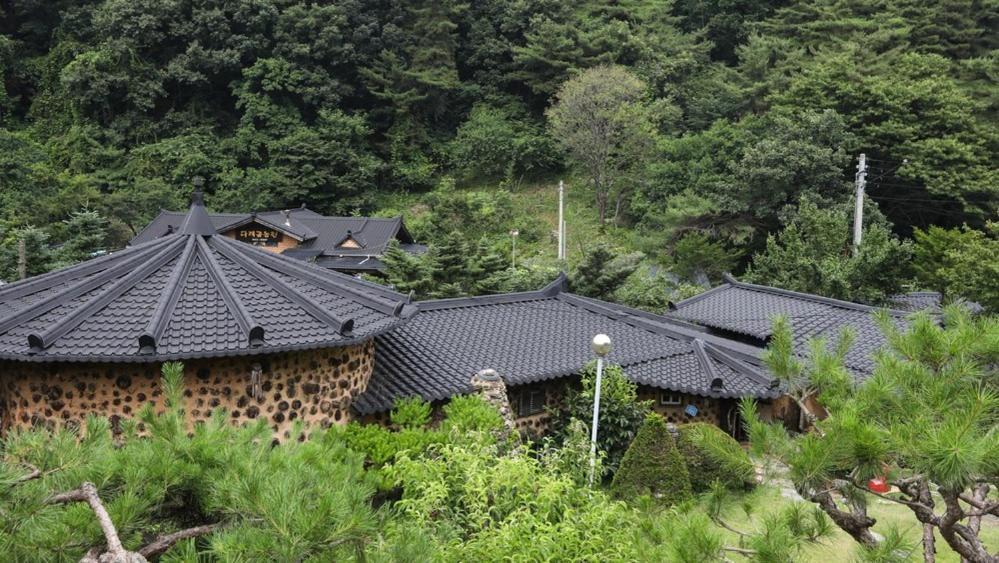 Hoengseong Daraegol Sanbang Pension Екстер'єр фото